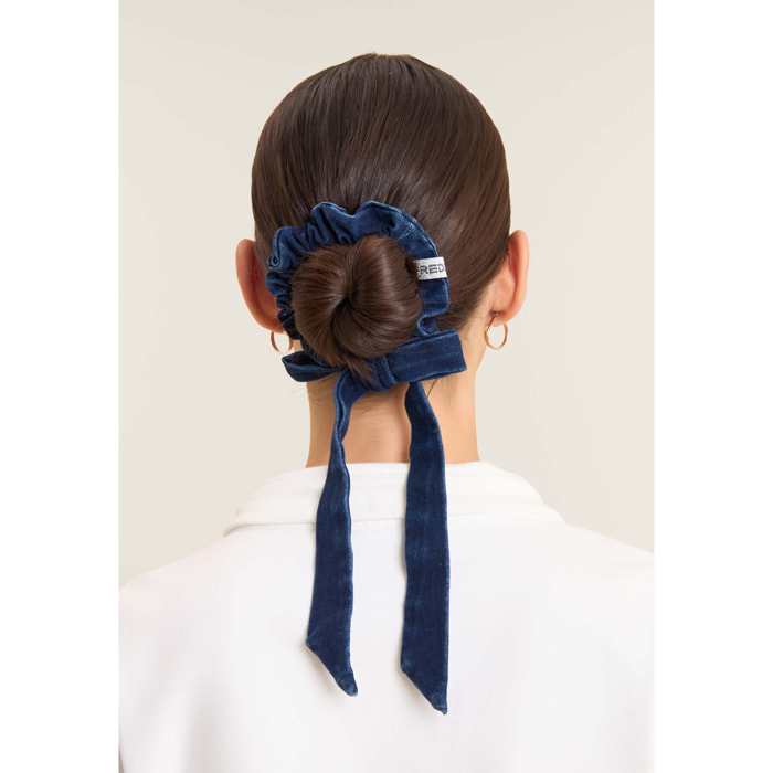 Elastico scrunchie in denim con fiocco e logo FREDDY