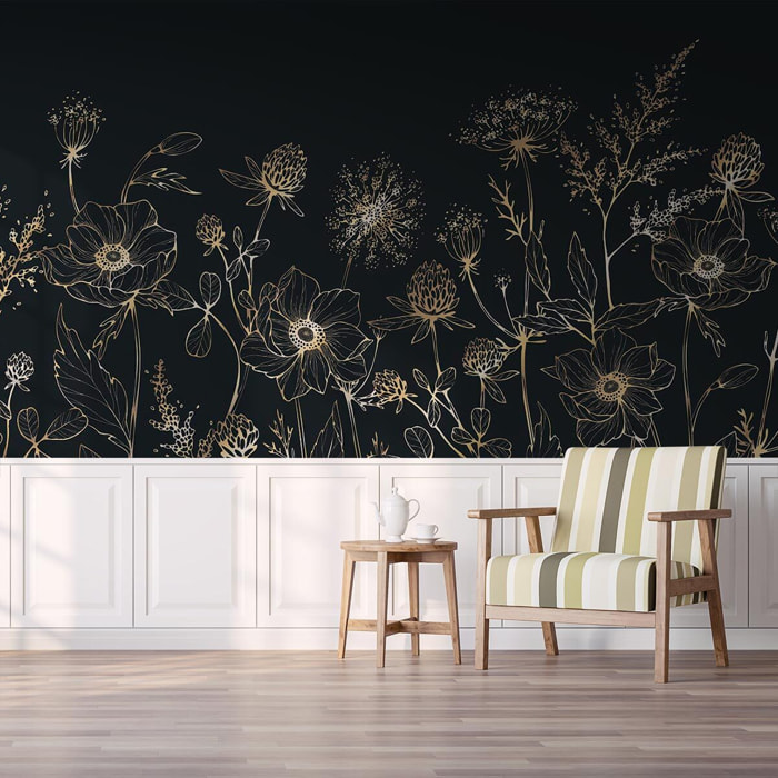 Papier peint fleurs sauvages dorées fond bleu nuit élégant Intissé