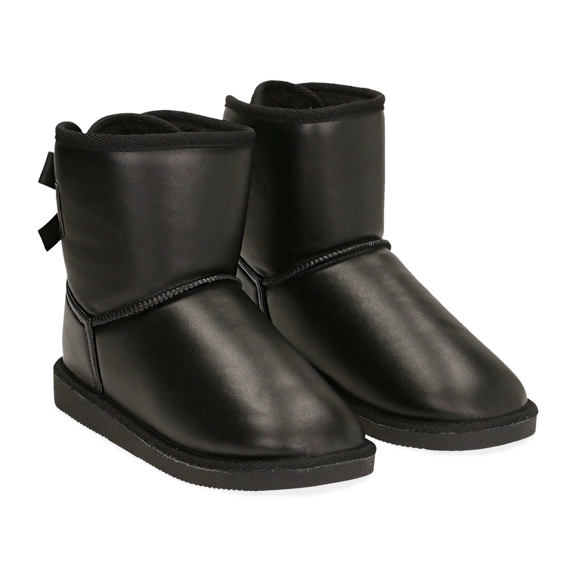 Botines invernales en eco-cuero color negro