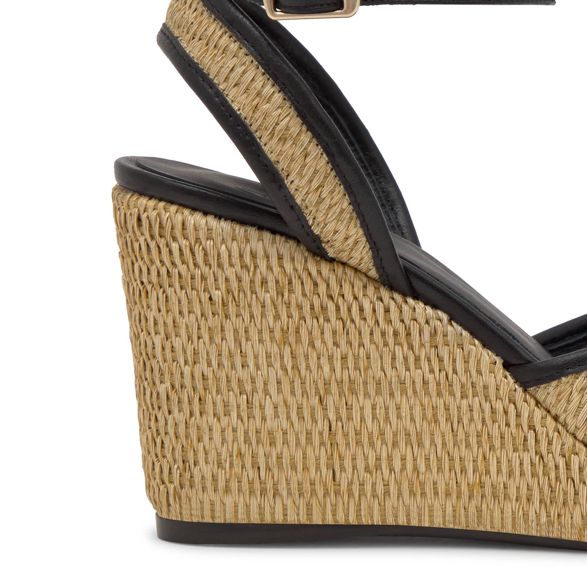 Alpargata de cuña Cass en napa y rafia con cierre de pulsera