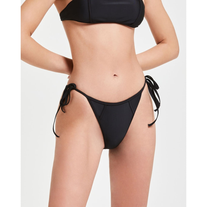 Pompea x Silvian Heach slip bows