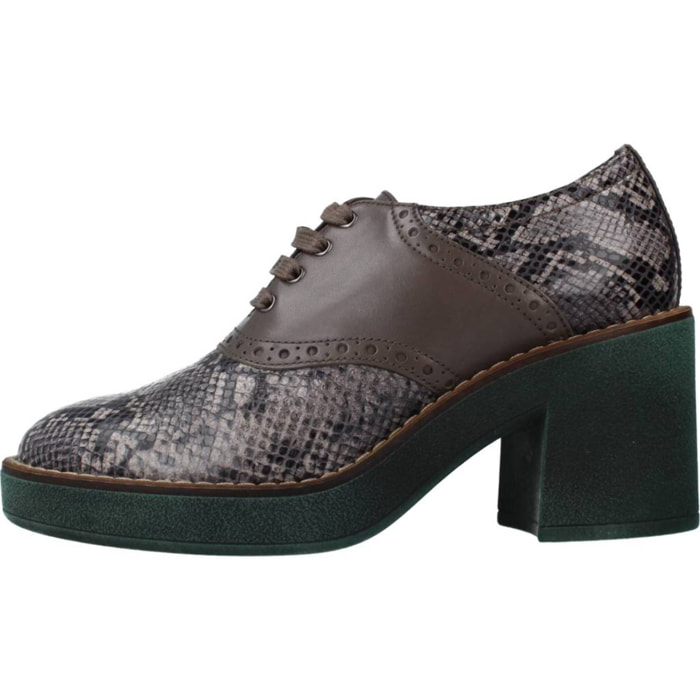 Bluchers Mujer de la marca GEOX  modelo D ADRYA MID MARRON