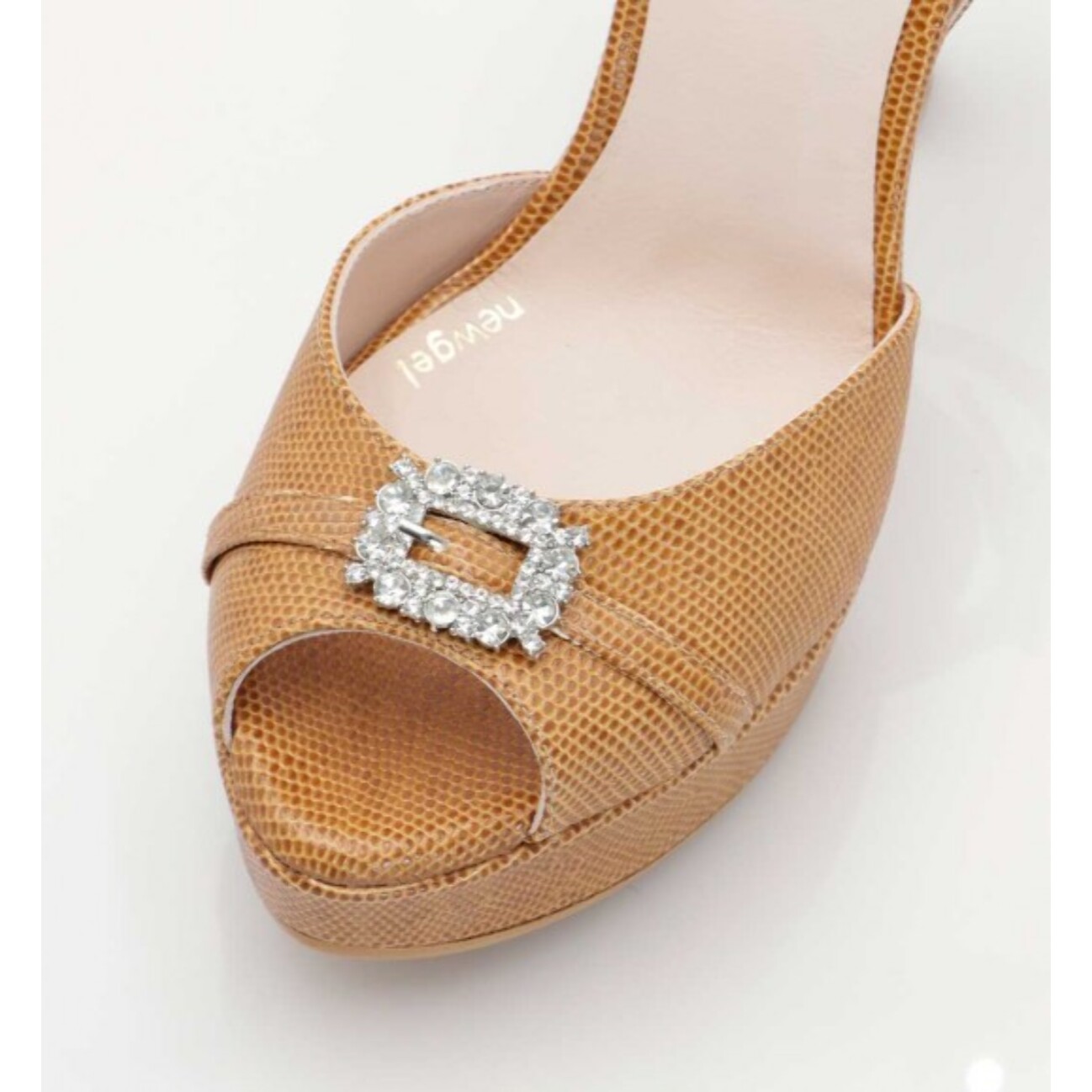 SANDALIAS MARRONES TARIES