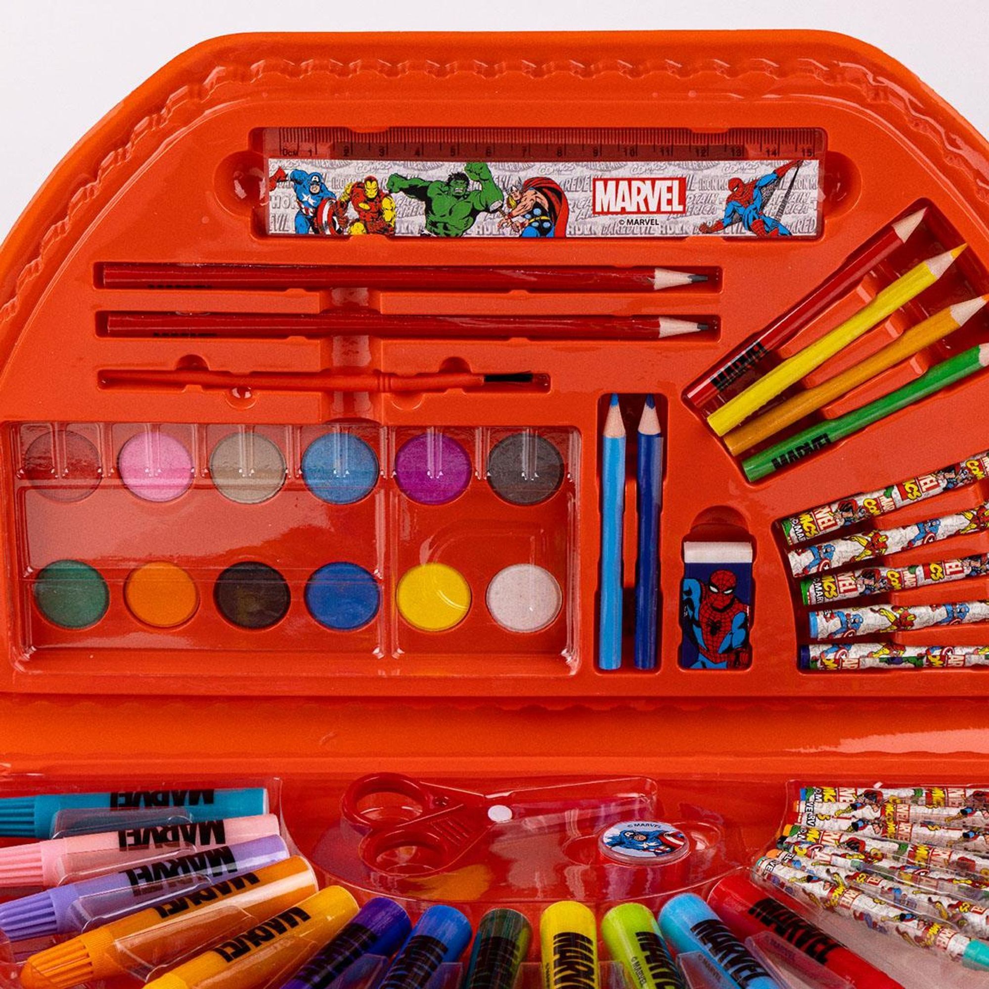 Set Papeleria Marvel 50Pzs