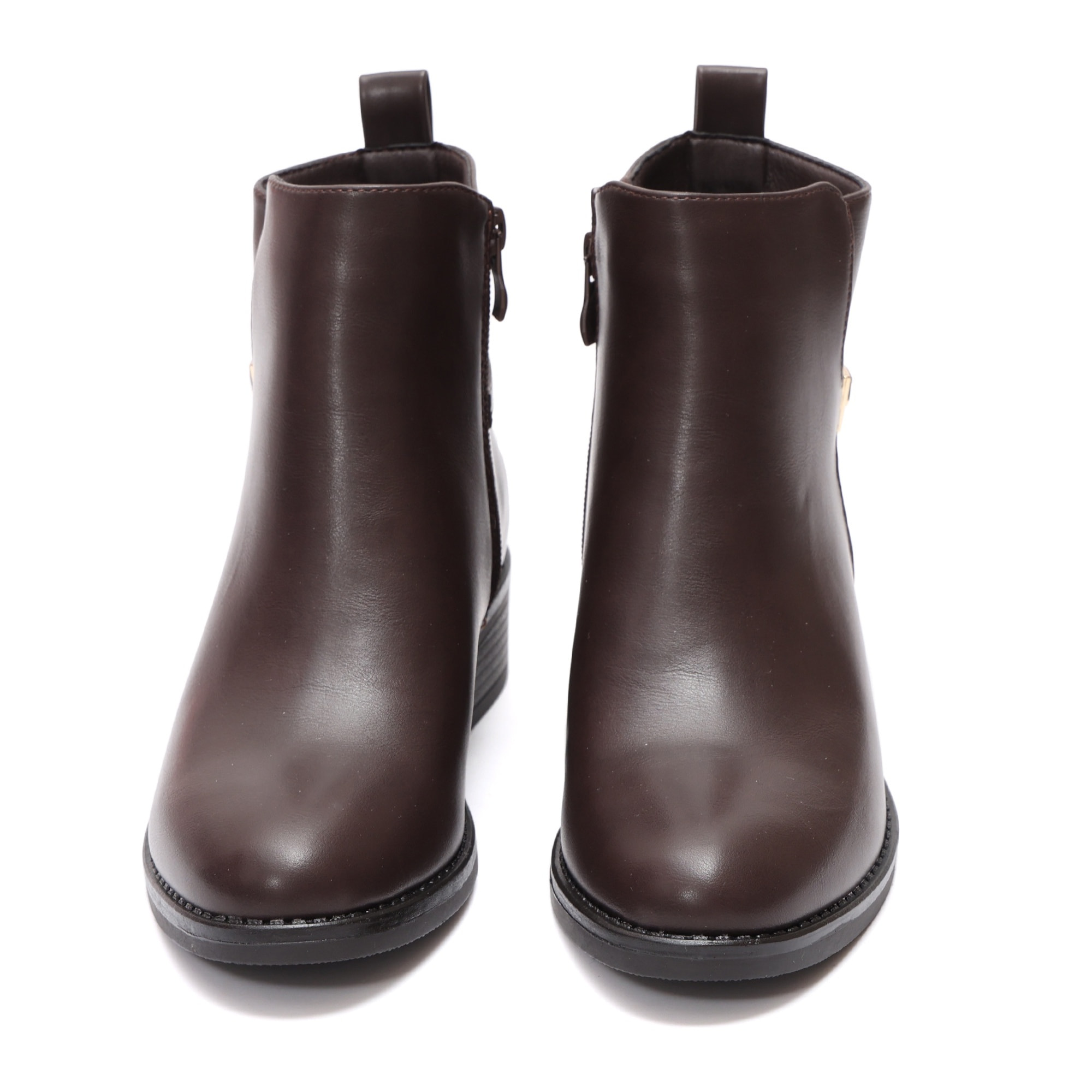 Stivaletti in simil pelle con fibbia dorata