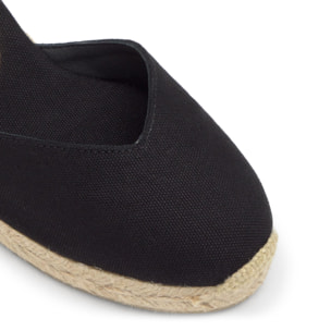 Alpargata plana en lona de algodón con pala en v y lazo al tobillo