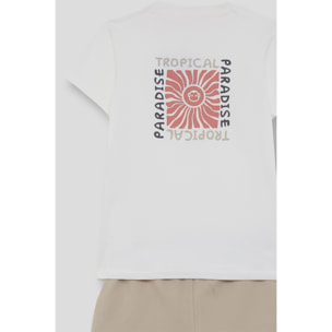 Conjunto de camiseta con estampado "Tropical Paradise" y bermuda cargo con bolsillos laterales con solapa | Color: Tostado | Street Monkey