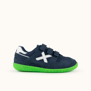 Zapatilla de infantil en Azul Marino con Velcros y Suela Verde Flúor - MUNICH MINI GOAL VCO 1632