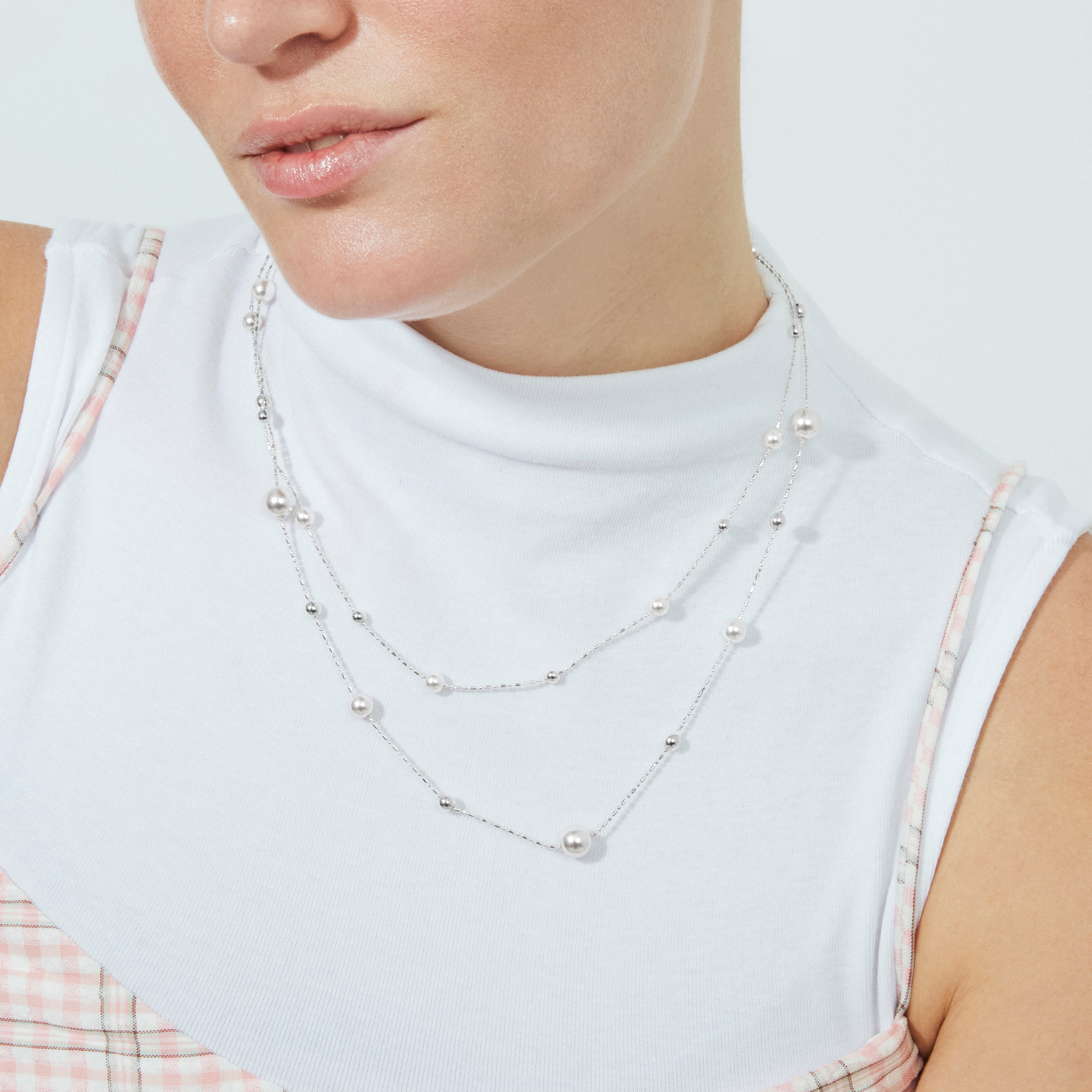 Collar Clasow acabado plata