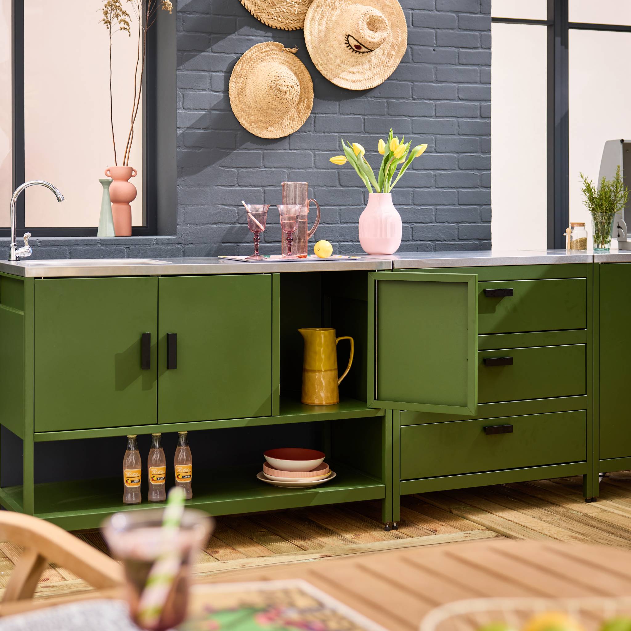 Cuisine d'extérieure 5 modules avec barbecue gaz 3 brûleurs sur pieds, thermomètre NAXOS BARBECUE GAZ + 5 MODULES
