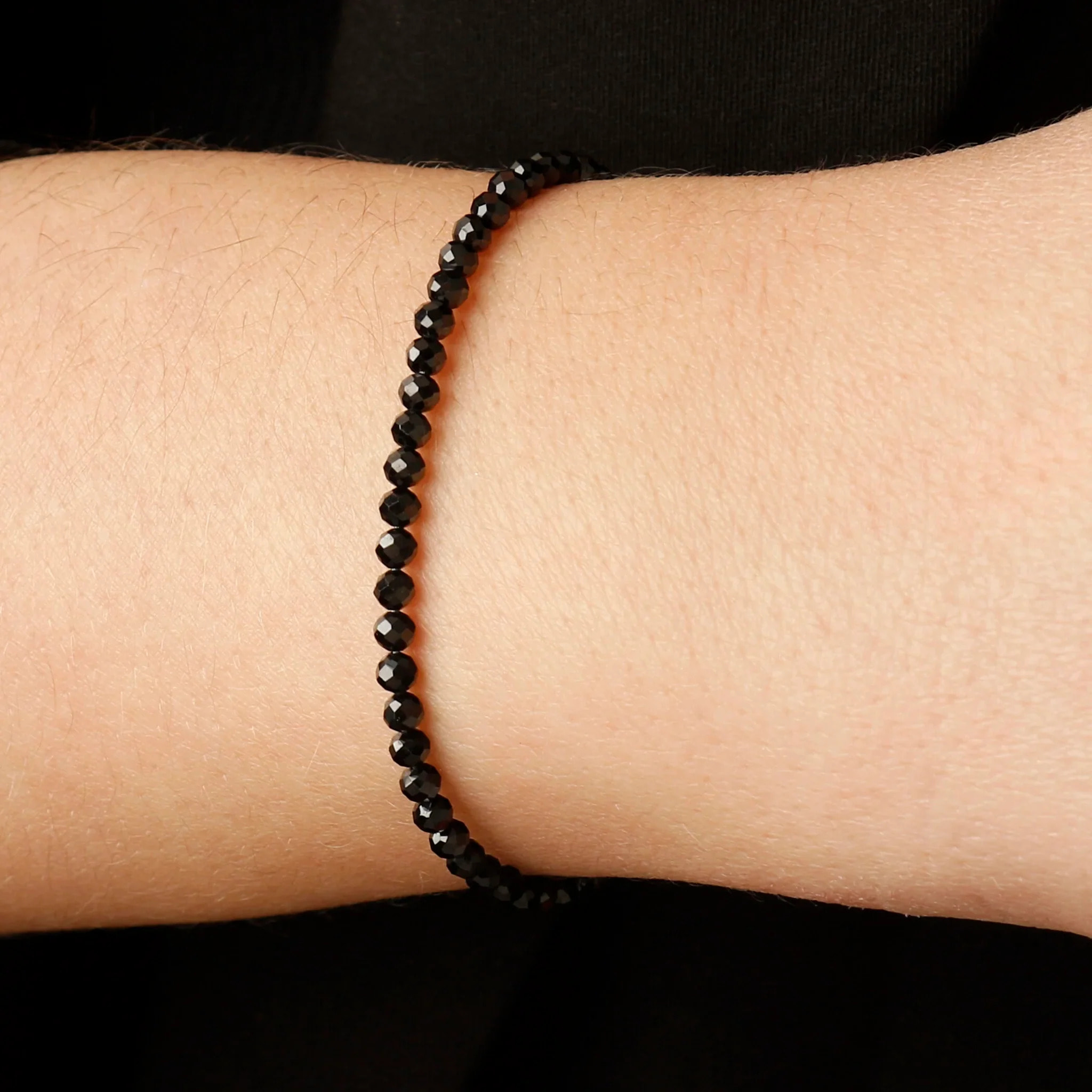 Bracciale in Argento 925 placcato Oro Rosa 18Kt con Pietre Naturali Sfaccettate in Spinello Nero