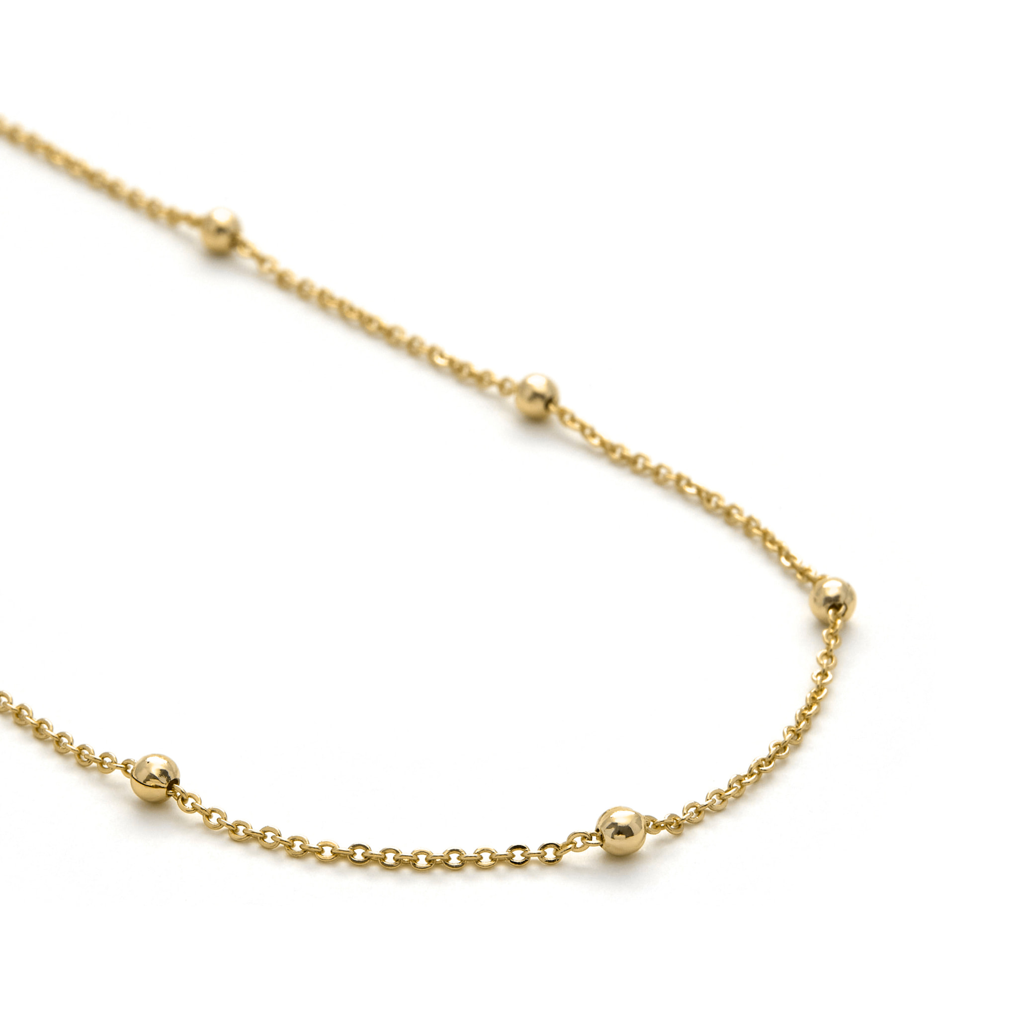 Collar acabado en oro amarillo de 18K