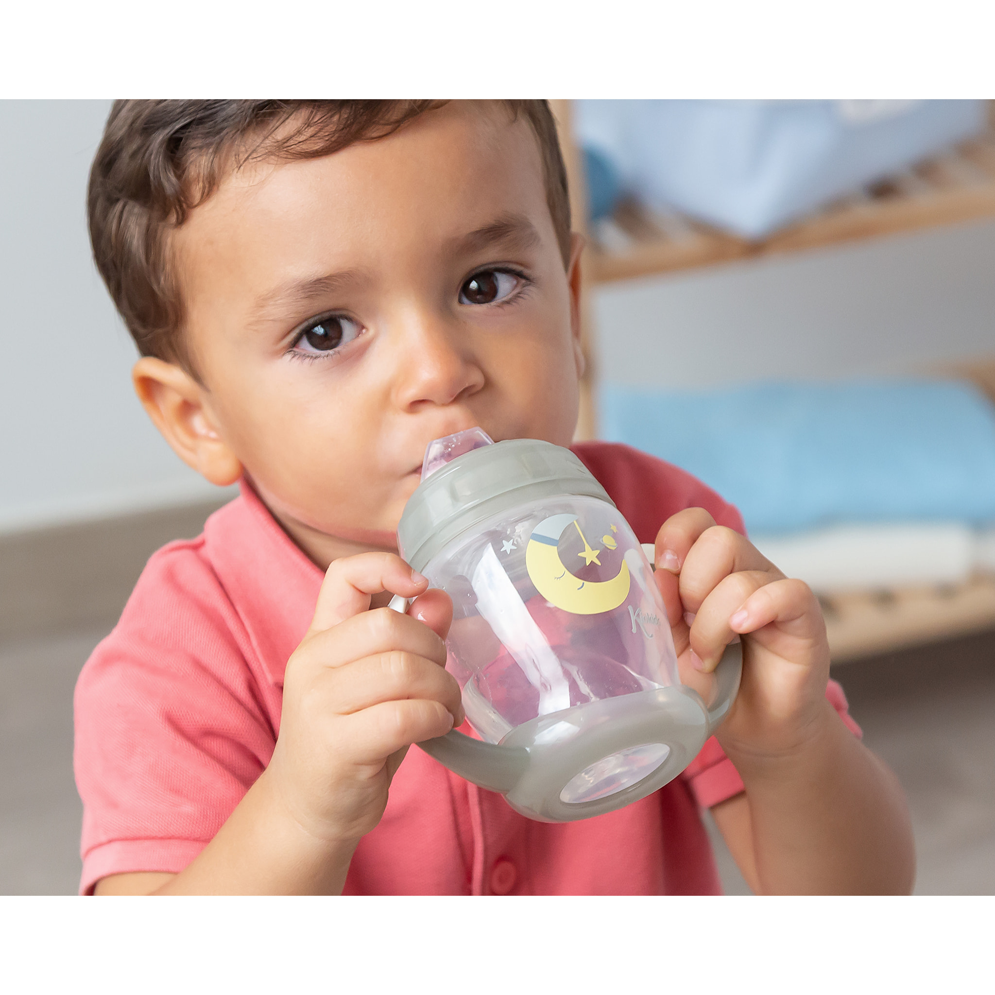 TAZA DE APRENDIZAJE STEP 1 BRILLA EN LA OSCURIDAD PARA BEBÉ GRIS