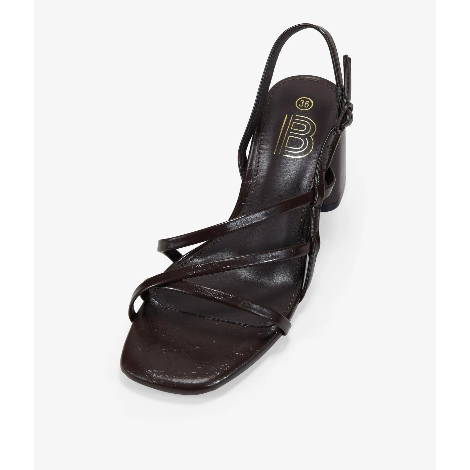 Sandalias de tacón marrones con tiras