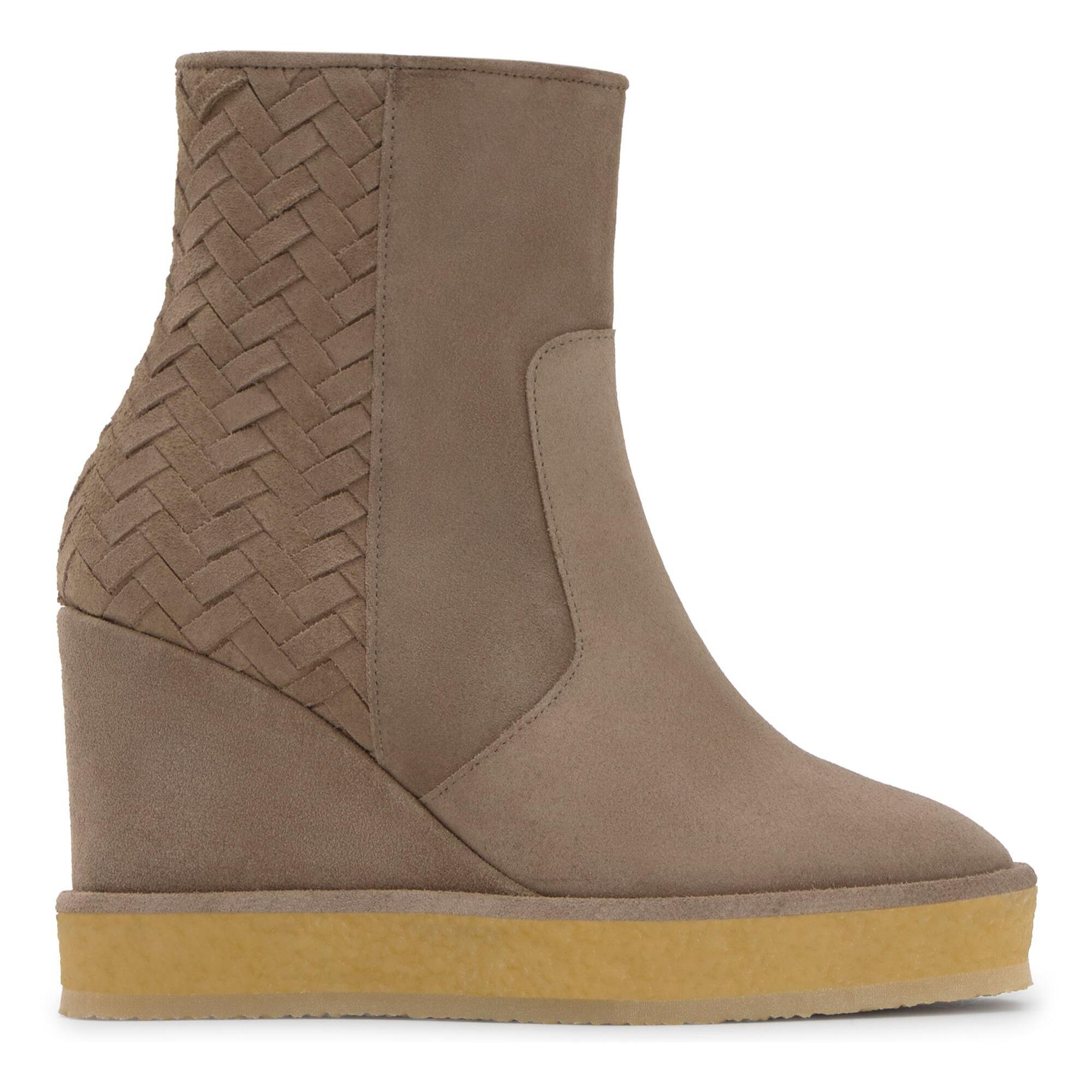 Botín de cuña Brelia en serraje con intrcciato y cierre de cremallera