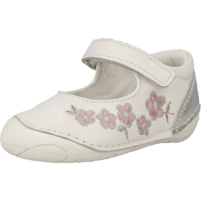 Zapatos Niña de la marca CHICCO  modelo DIXY White