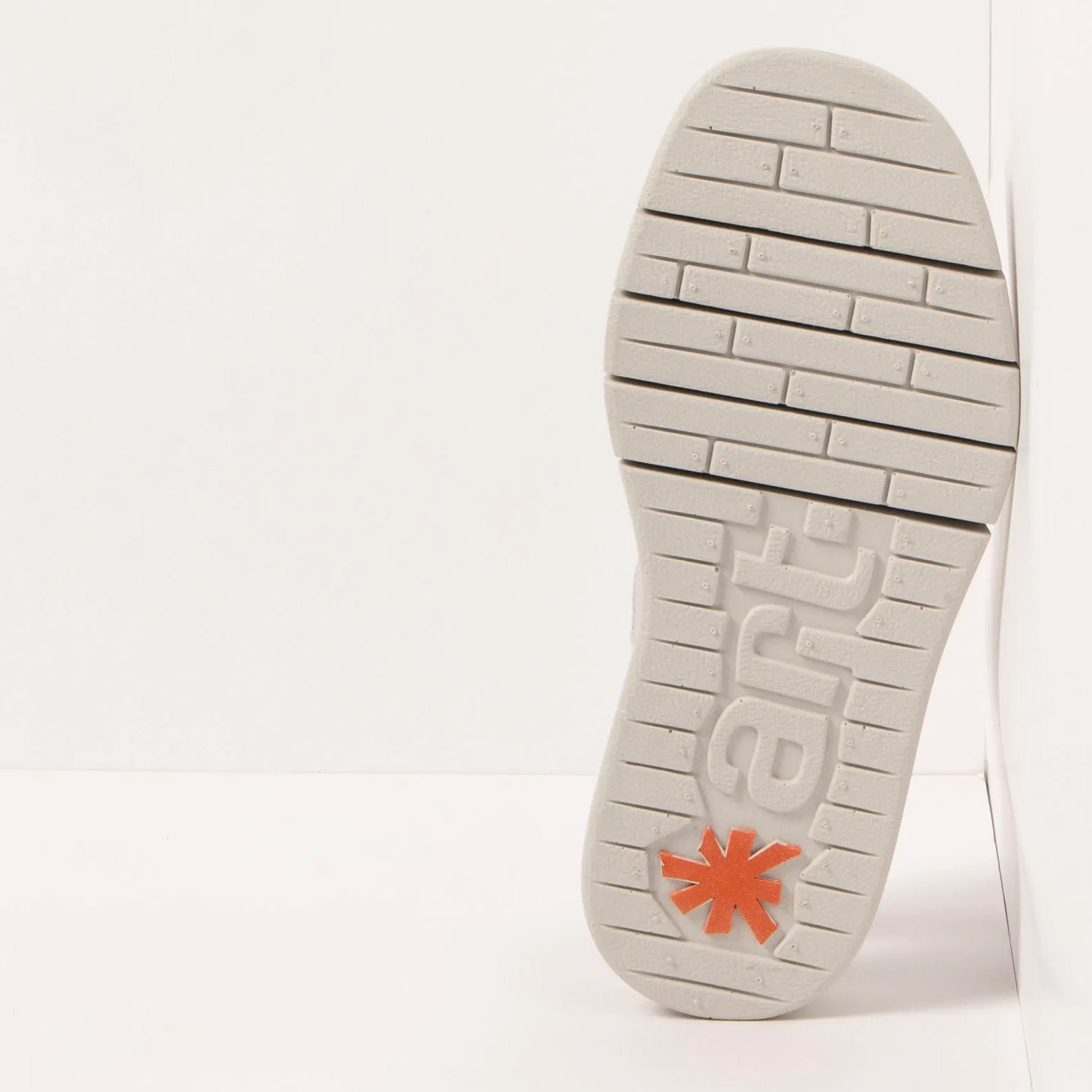 Sandalias 1854F METALIZADO SILVER/ MALAGA color Silver