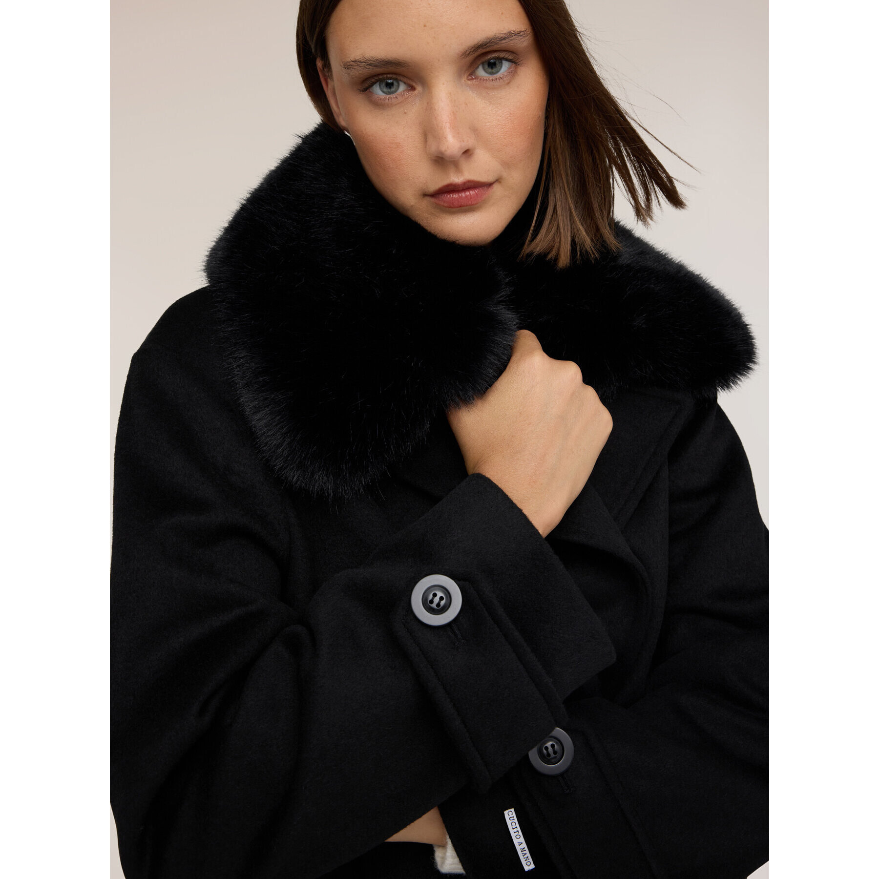 Motivi - Cappotto corto doppiopetto in double misto lana - Nero