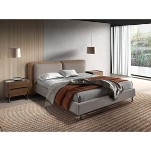 Cama de matrimonio con cabecero en polipiel visón y estructura de tela en gris con patas de acero inoxidable cromado oscuro 217x222x100cm