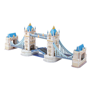 Puzle 3D de cartón del Puente de la Torre en Londres. 45 piezas.