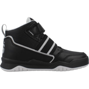 Zapatillas Niño de la marca GEOX  modelo J PERTH NEGRO