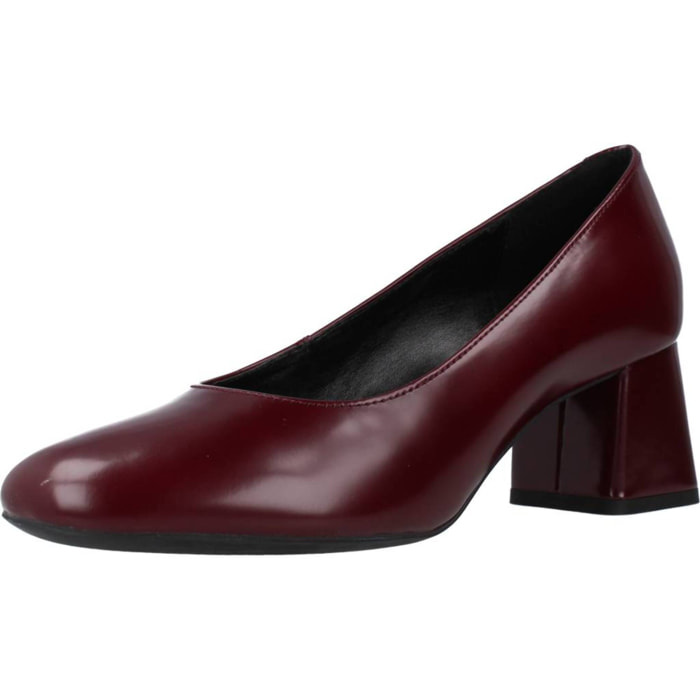 Salones Mujer de la marca GEOX  modelo D SEYLISE MID BURDEOS