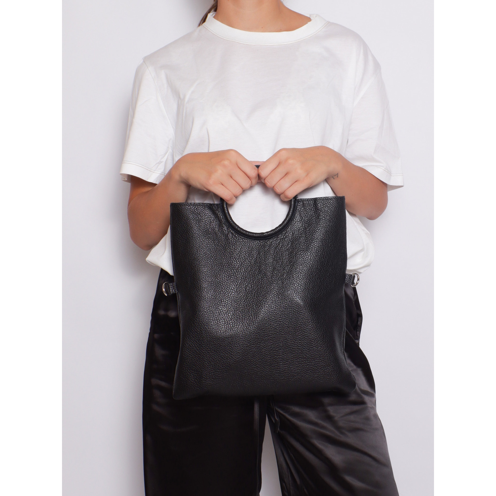 Borsa a mano da donna Made in Italy - Modello Valora Chic - 100% pelle - 29.0 x 30.0 x 1.0 cm