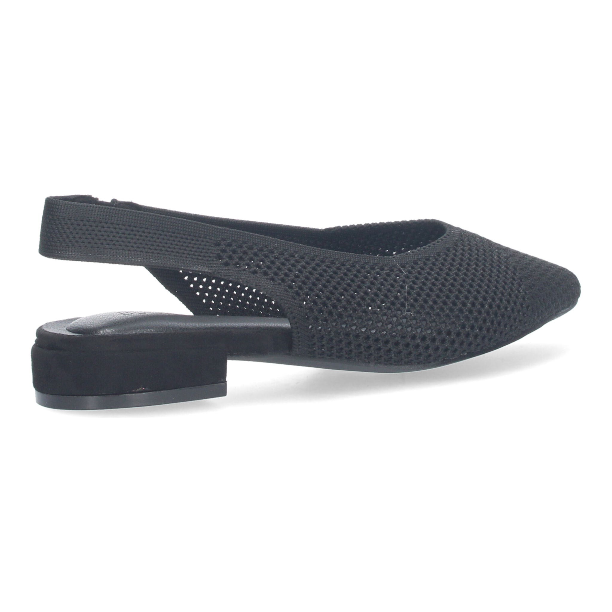 Zapato de salón de mujer elegante plano, destalonado.