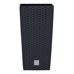 Maceta Rattan effect de 91,5 litros con inserto en color negro