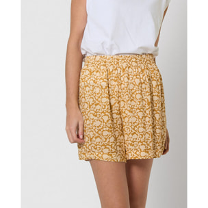 Pantalón corto bambula detalles plisados telma ocre
