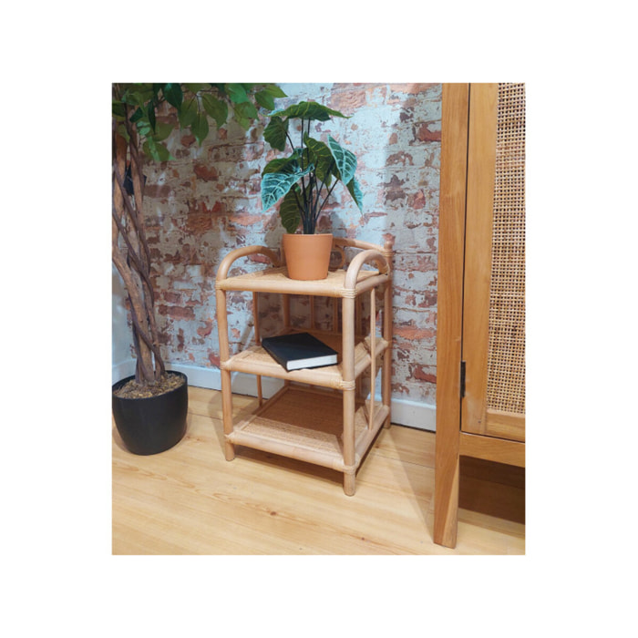 Petite étagère d'appoint H. 55 cm en rotin naturel avec 3 tablettes - KALO