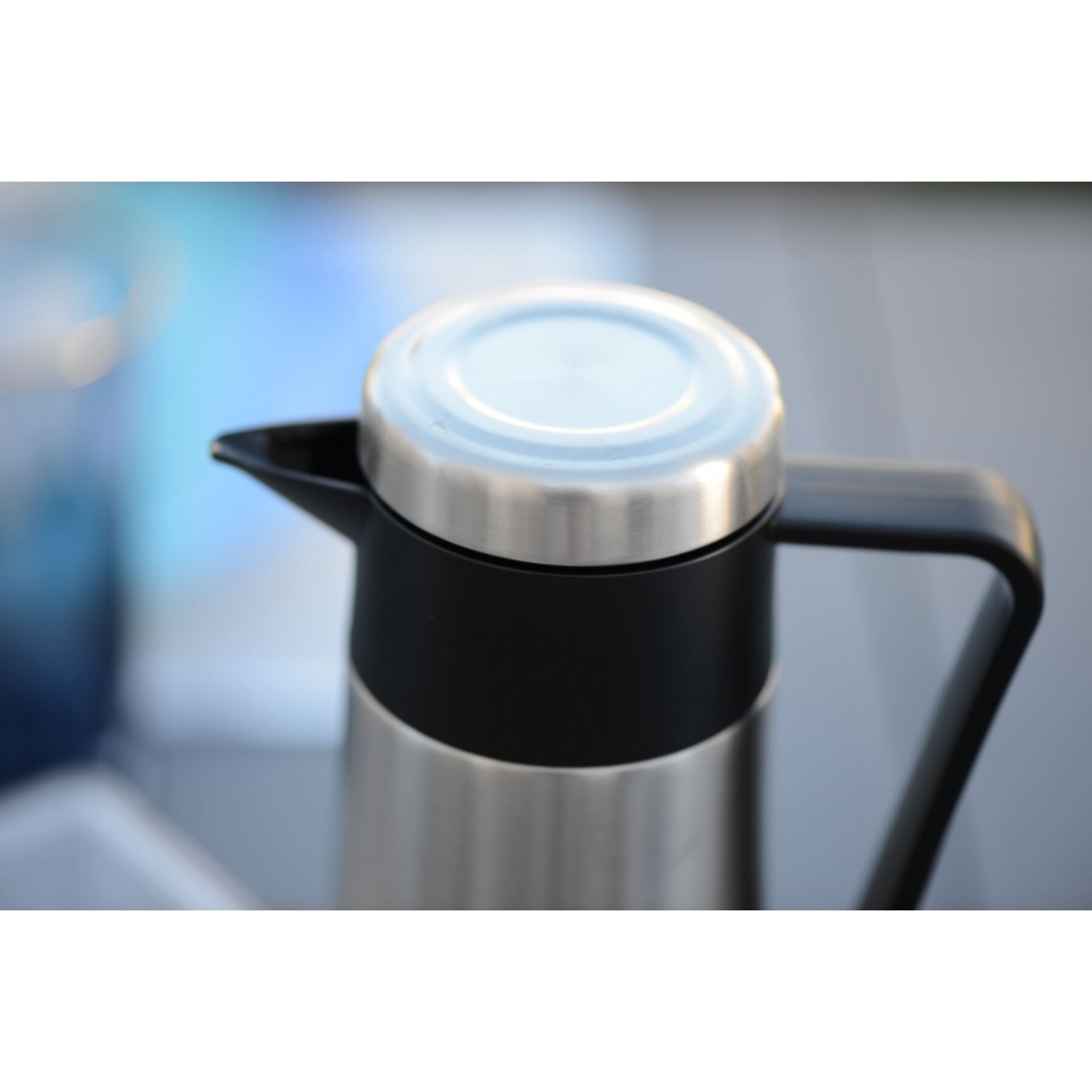 Cafetiere isotherme inox et noir 1l