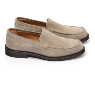 Mocassino liscio in pelle scamosciata con fondo in cuoio antiscivolo Taupe