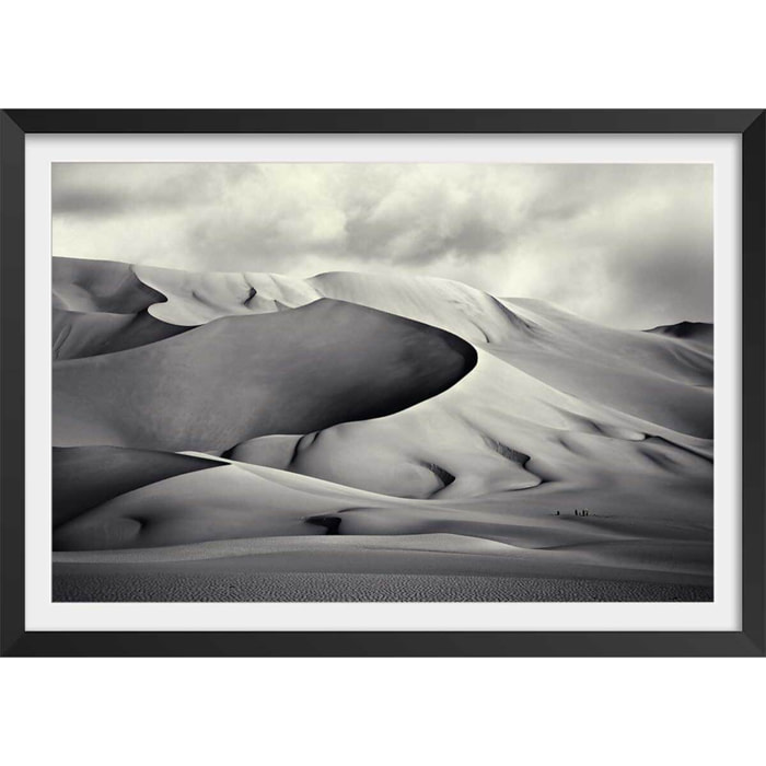 Affiche paysage désert du ténéré Affiche + cadre en bois - Noir