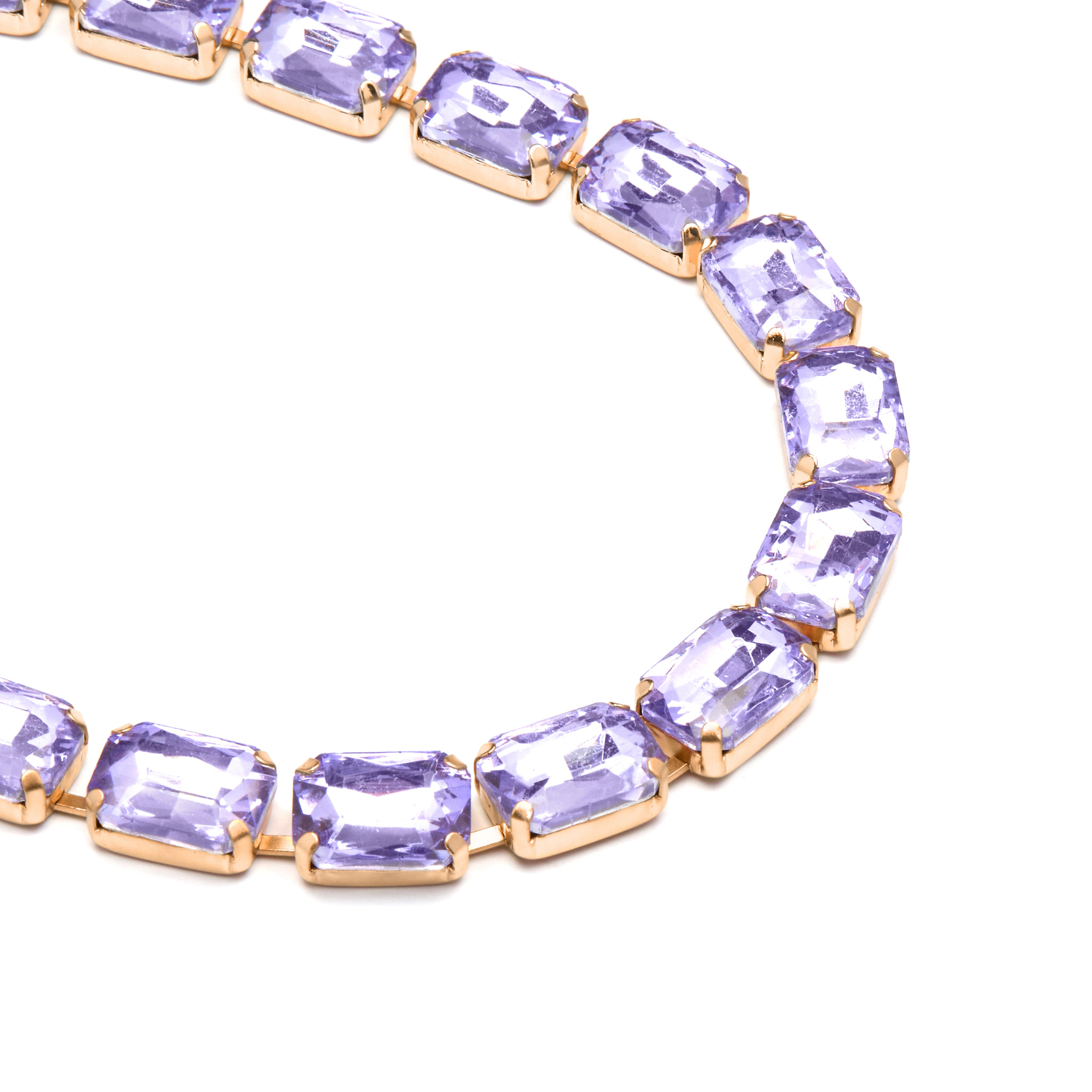 Collar de Cristal Morado acabado en oro amarillo de 18k