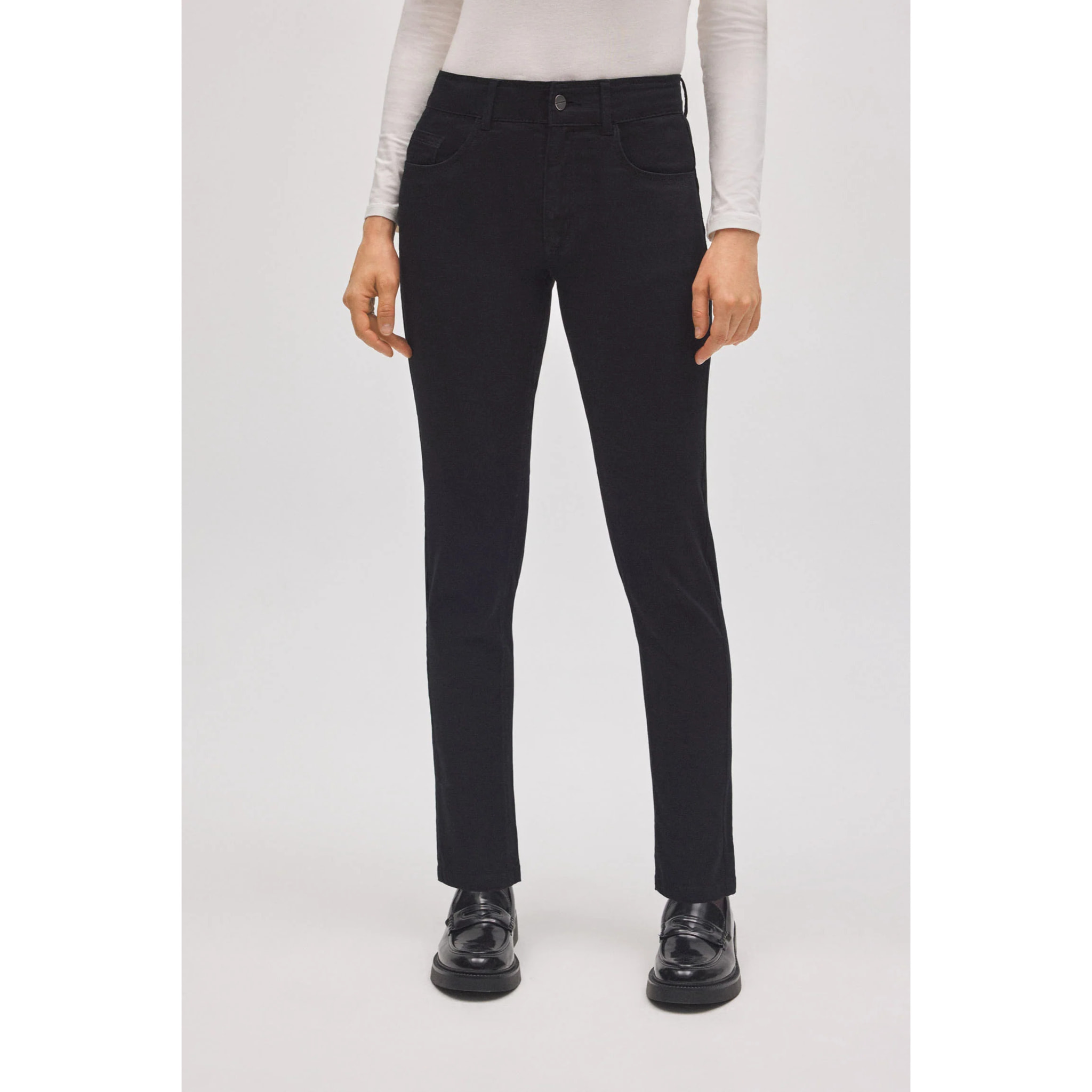 Jeans slim neri effetto push-up