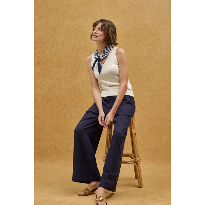 Canotta ecrù a coste con scollo a V e logo Polo Club