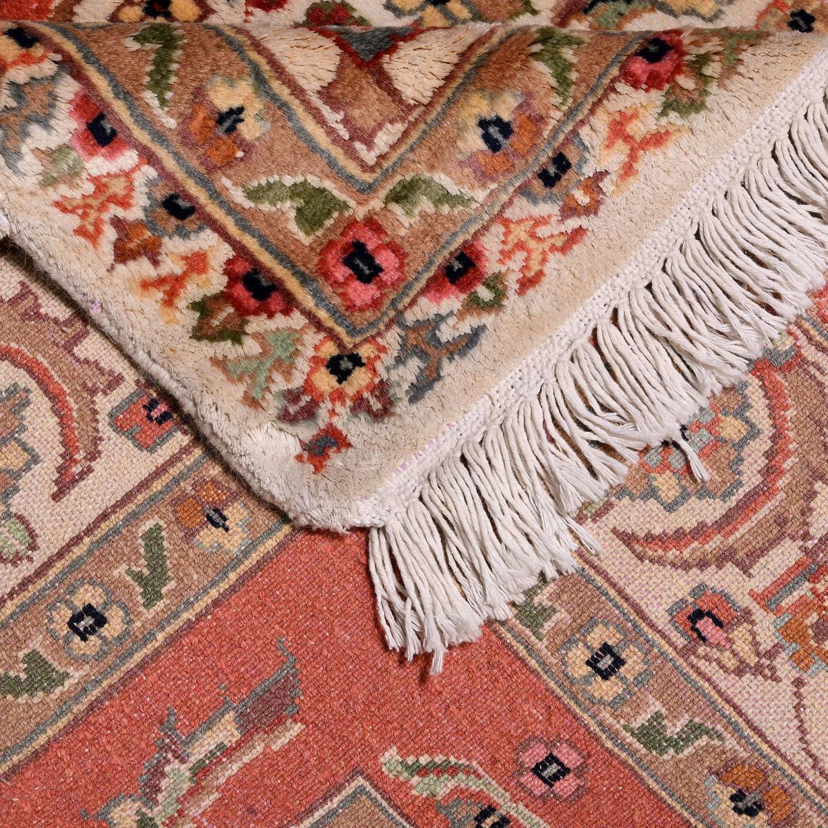 Authentique Tapis d'Orient fait main en soie NITE