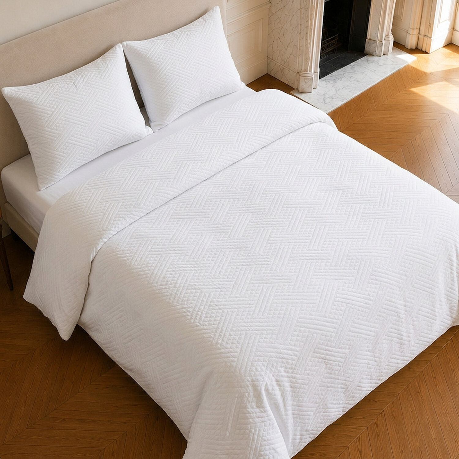 Couvre-lit matelassé réversible 100% polyester bicolore blanc - NAZIM