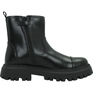 Zapatillas Niña de la marca GEOX  modelo J66M6B 000CN J MAQUINNENS NEGRO