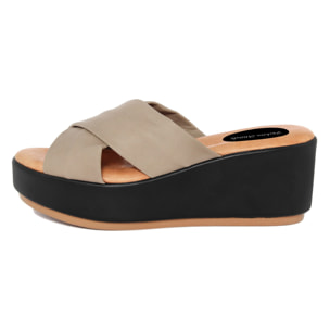 SANDALO IN PELLE MADE IN ITALY FASHION ATTITUDE COLORE COLORE Beige