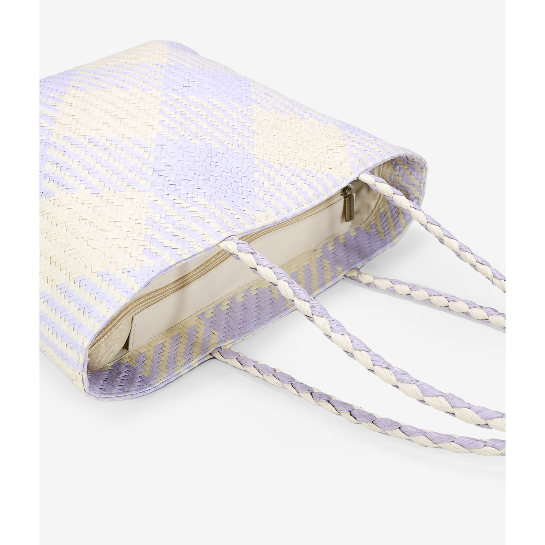 Bolso de hombro lila en rafia