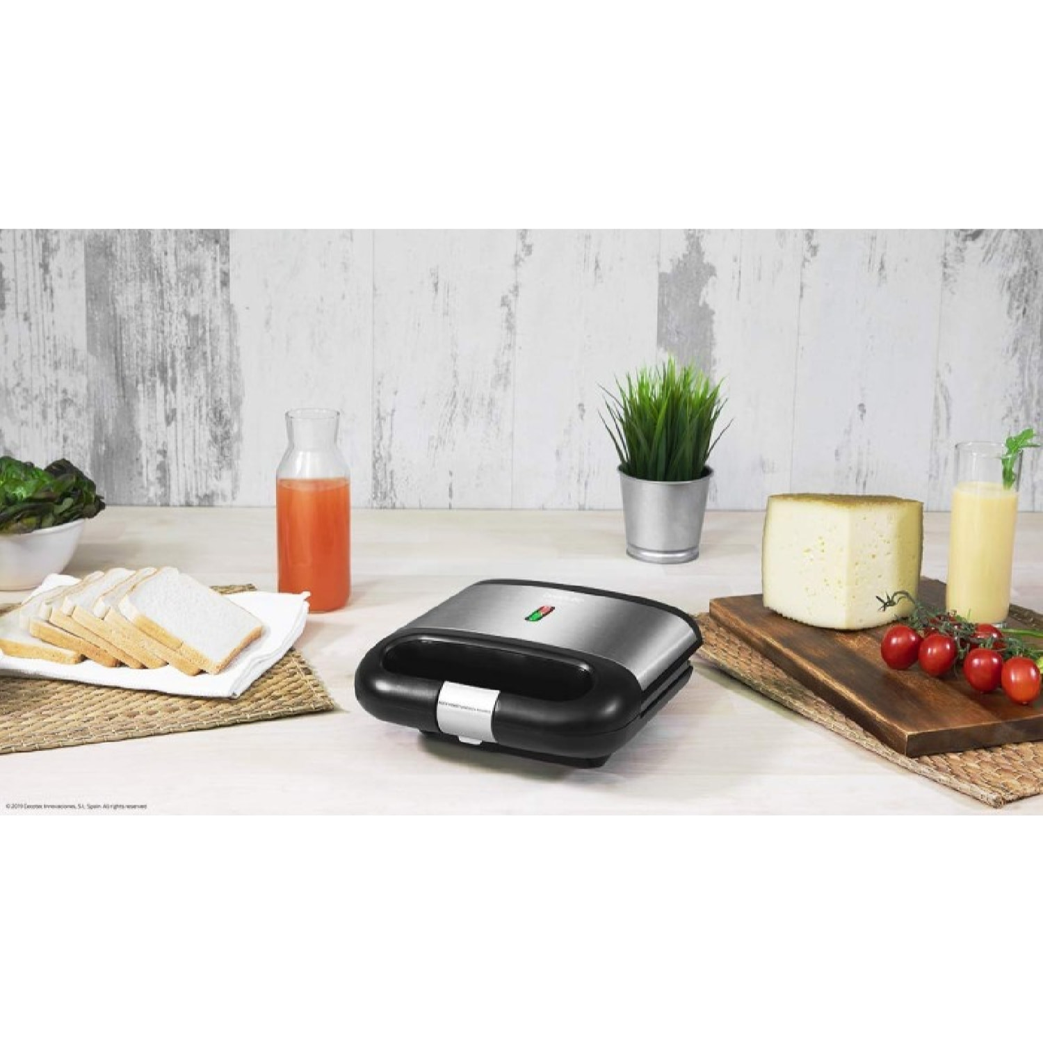 Cecotec Sandwichera Rock'nToast Sandwich Squared. 750 W Capacidad 2 Sándwiches A