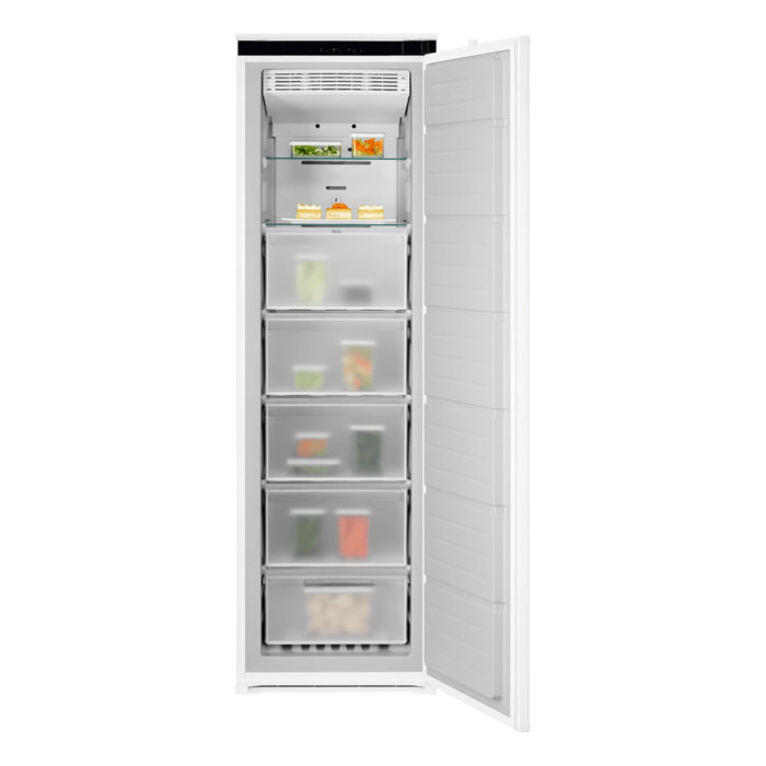 Electrolux Congelador vertical integrable de 1772 mm EUA7NE18S