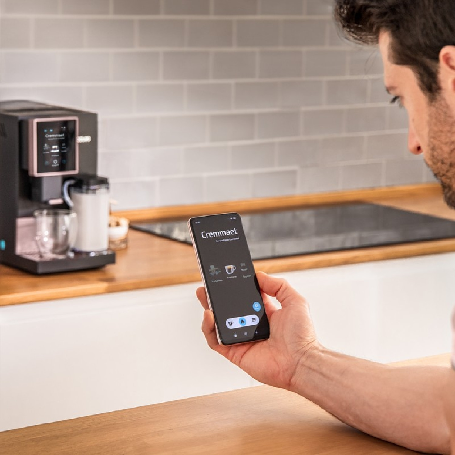 Cecotec Cafetera superautomática Cremmaet Compactccino Connected Black Rose