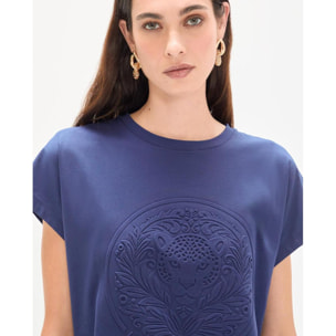 Maglietta con logo in rilievo