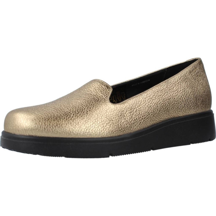 Zapatos Casual Mujer de la marca GEOX  modelo D ARLARA B Gold