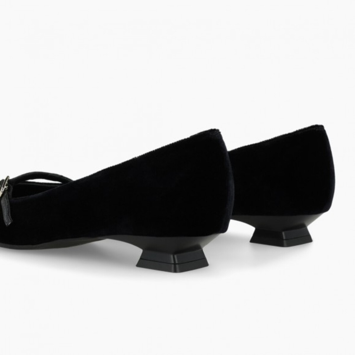 ZAPATOS DE SALÓN NEGROS BED5554-TE