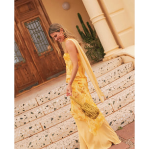 Vestido largo palabra de honor con diseño de tres capas