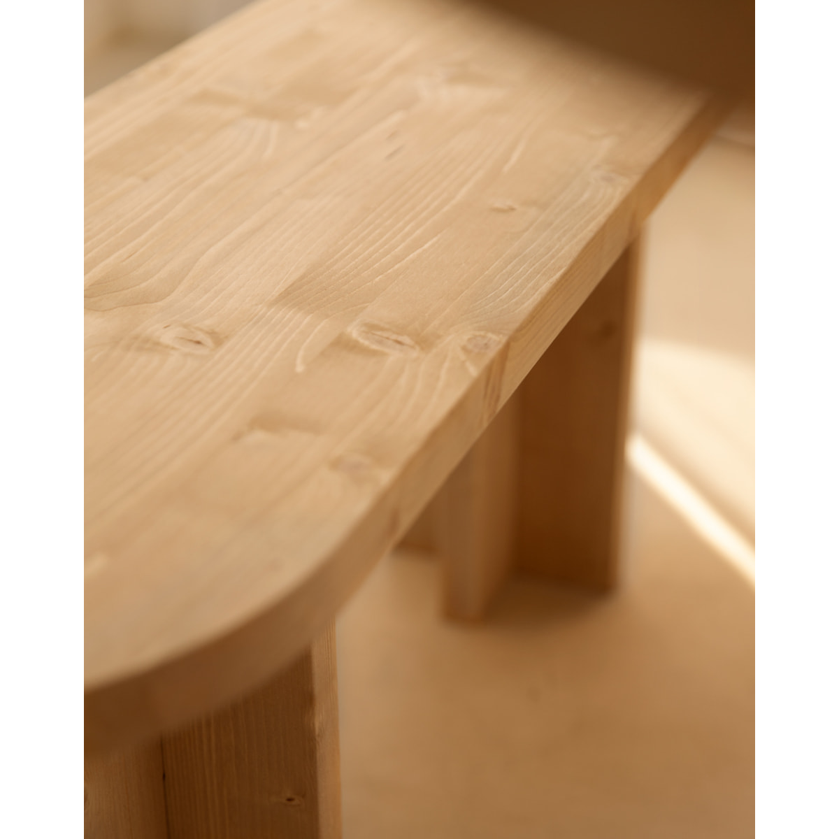 Banc en bois massif ton chêne moyen en différentes tailles